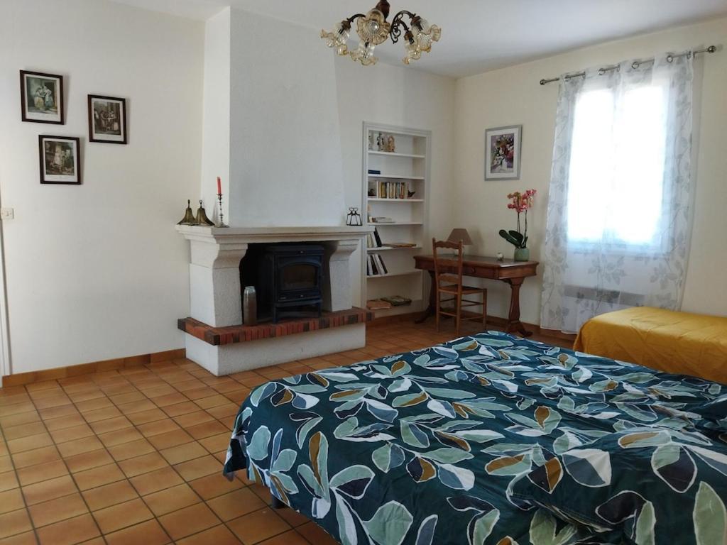 Maison De Campagne Au Coeur D'Un Elevage De Poneys Connemara Le Landreau Eksteriør billede