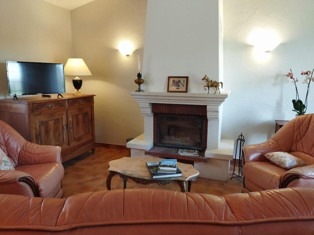 Maison De Campagne Au Coeur D'Un Elevage De Poneys Connemara Le Landreau Eksteriør billede